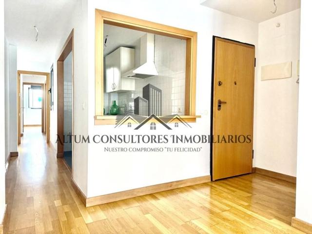 Piso en alquiler en Sevilla photo 0