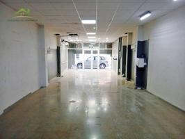 Local comercial en alquiler en Vilafranca del Penedès photo 0