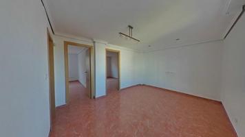 Piso en alquiler en Valencia, Sant Marcellí photo 0