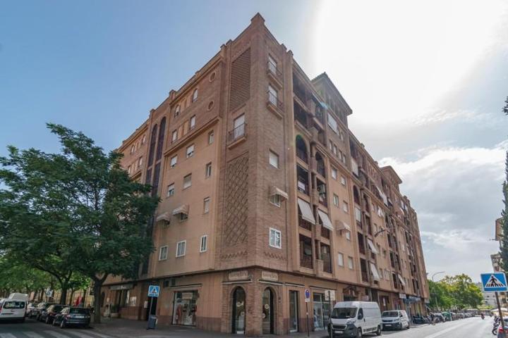 Piso en alquiler en Granada, Plaza de toros photo 0
