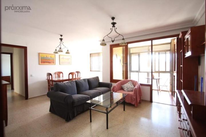 Piso en alquiler en Sevilla, Ctra. de Carmona-Miraflores photo 0