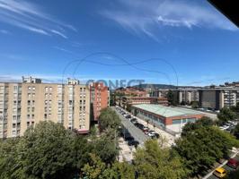 Piso en alquiler en Pamplona photo 0