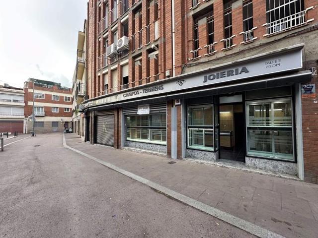 Local comercial en alquiler en Viladecans, Barri antic photo 0