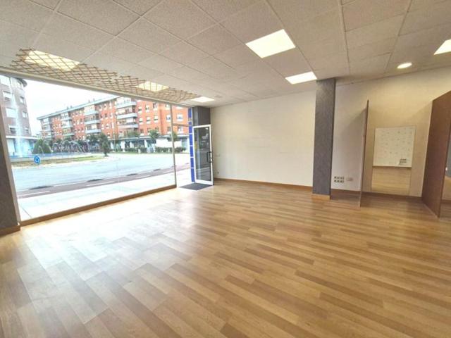 Local comercial en alquiler en Siero, Lugones photo 0