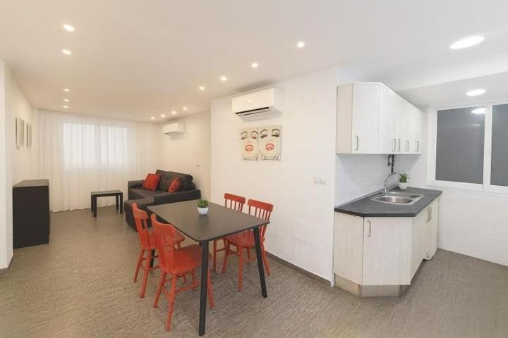 Piso en alquiler en Málaga, Gamarra photo 0