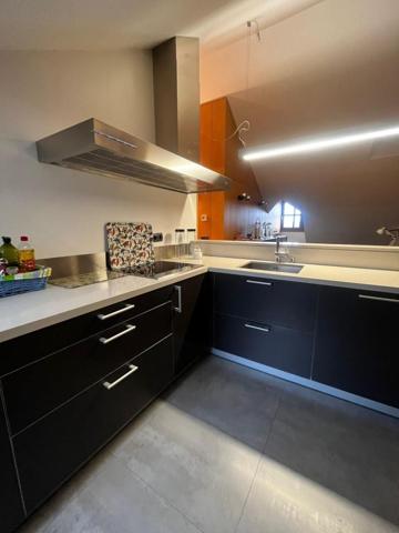 Apartamento en alquiler en Ponferrada, Alta photo 0