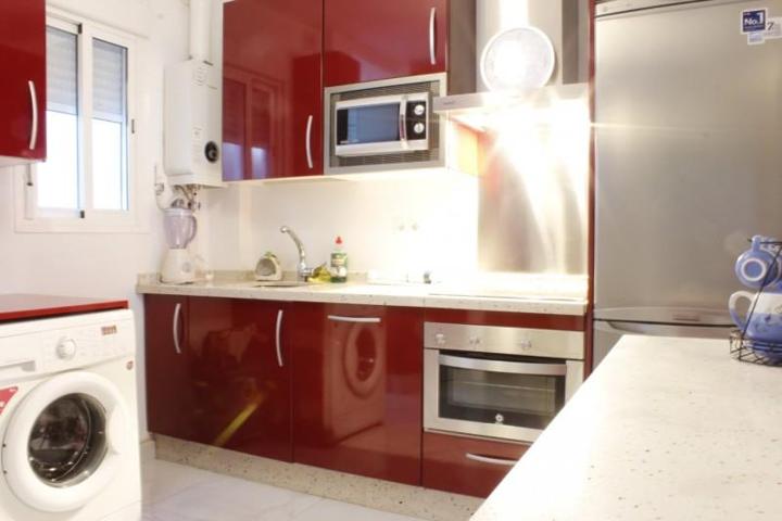 Piso en alquiler en Sevilla, Los Remedios photo 0