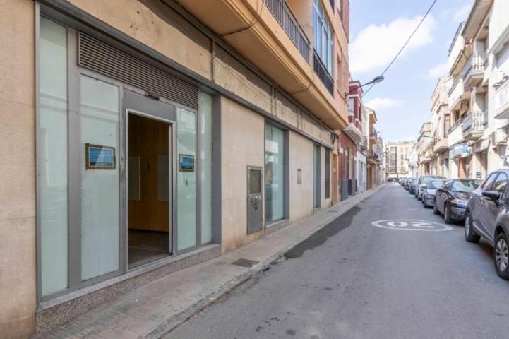 Local comercial en alquiler en Meliana, Meliana photo 0