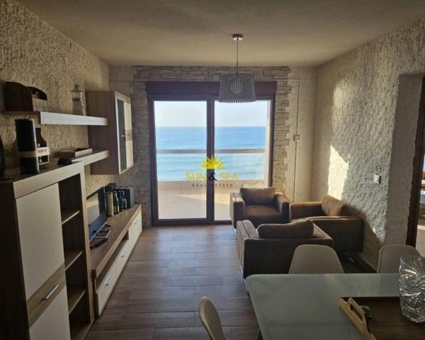 Apartamento en alquiler en Torrevieja, Torrevieja photo 0