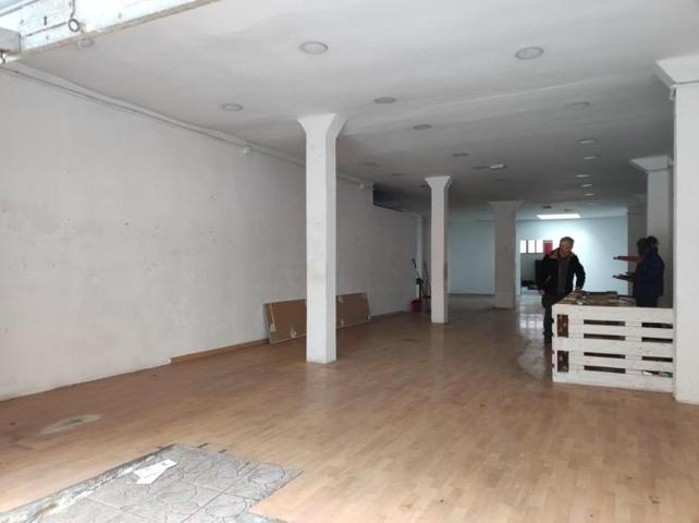 Local comercial en alquiler en Sabadell, La creu de barbera photo 0