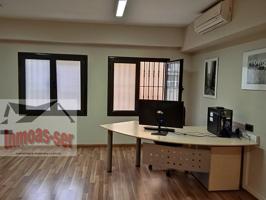 Oficina en alquiler en L'Hospitalet de Llobregat, Centre photo 0