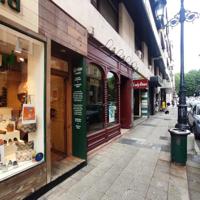 Local comercial en alquiler en Oviedo, Parque San Francisco-Uría photo 0