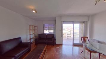 Piso en alquiler en Granada, Camino de ronda photo 0