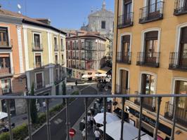 Piso en alquiler en Valladolid, Centro photo 0