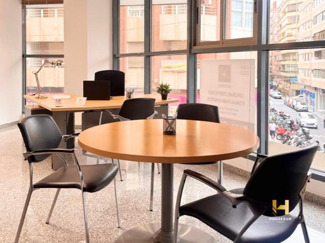 Oficina en alquiler en Alicante photo 0