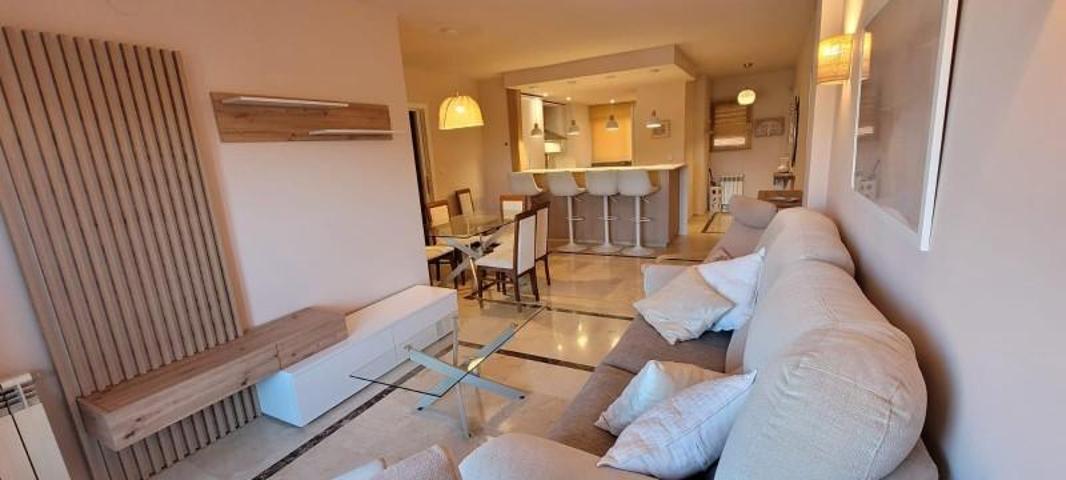 Piso en alquiler en Granada, Palacio de deportes photo 0