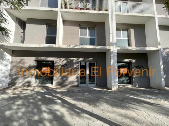 Local comercial en alquiler en Torrent, Parc central photo 0