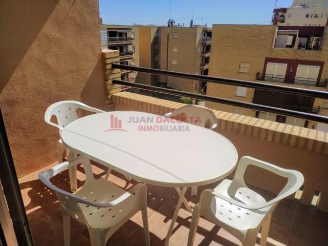 Apartamento en alquiler en Lepe photo 0