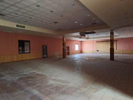 Local comercial en alquiler en Villaverde del Río, VILLAVERDE DEL RÍO photo 0