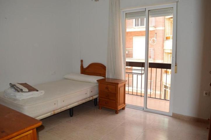 Piso en alquiler en Granada, Facultad de ciencias photo 0