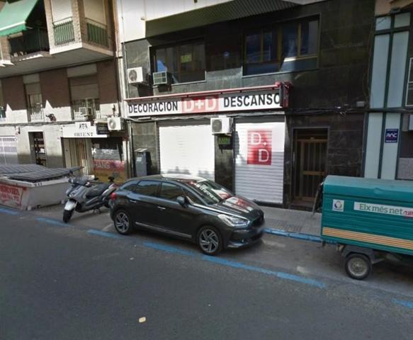 Local comercial en alquiler en Elche, Corazon de Jesus photo 0