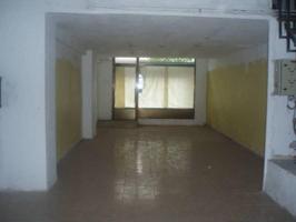 Local comercial en alquiler en Tudela, Barrio De Lourdes photo 0