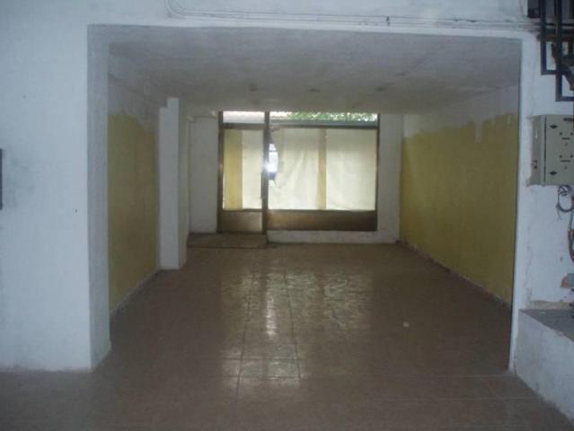 Local comercial en alquiler en Tudela, Barrio De Lourdes photo 0