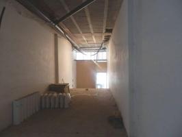Local comercial en alquiler en Tudela, Barrio De Lourdes photo 0