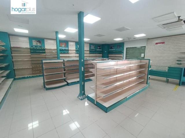 Local comercial en alquiler en Jerez de la Frontera, Las torres photo 0