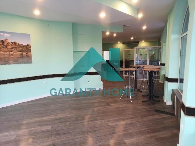 Local comercial en alquiler en Malpartida de Cáceres, Plaza de la nora photo 0