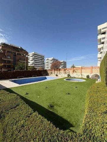 Piso en alquiler en Granada, Granada photo 0