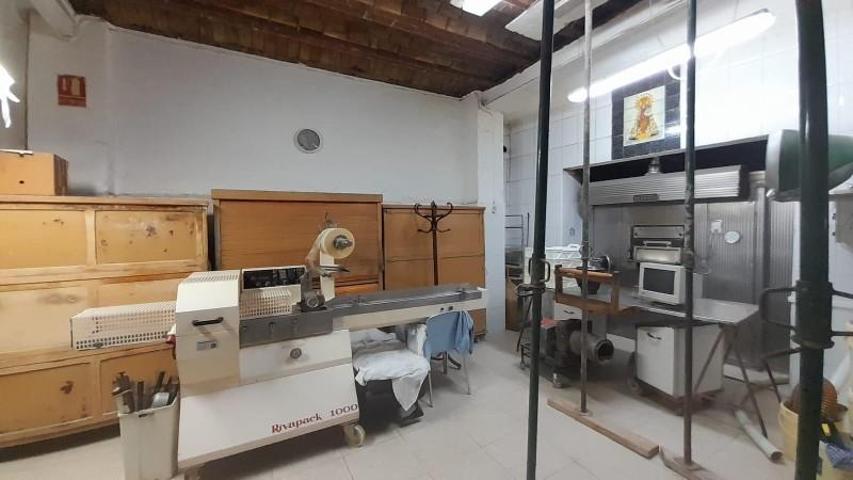 Local comercial en alquiler en Valencia, El Botanic photo 0