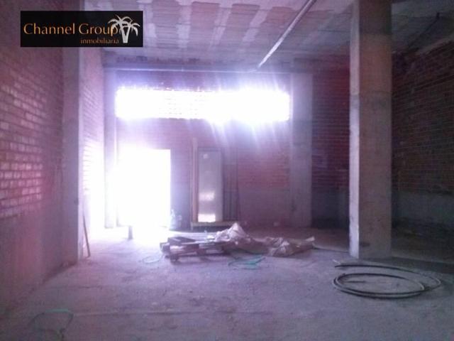 Local comercial en alquiler en Elche, Corte Ingles photo 0