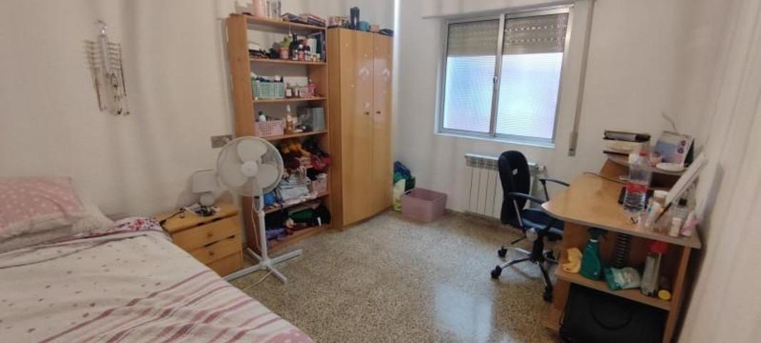 Piso en alquiler en Granada, Triunfo Jardin photo 0