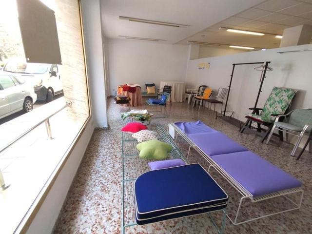 Local comercial en alquiler en Gandia, Corea photo 0