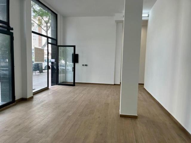 Local comercial en alquiler en Sabadell, Concordia photo 0