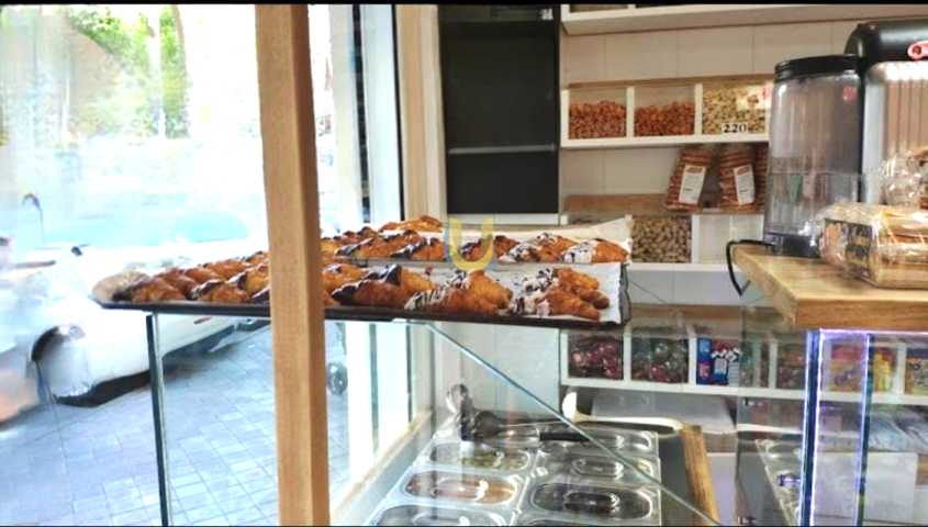 Local comercial en alquiler en Madrid photo 0