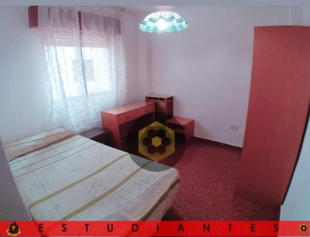 Piso en alquiler en Granada, Plaza de toros photo 0