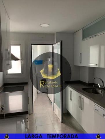 Piso en alquiler en Granada, Camino de ronda photo 0