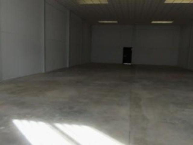 Nave industrial en alquiler en Badajoz, Pol. Ind. El Nevero photo 0