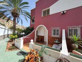 Apartamento en alquiler en Mogán, Playa del Cura photo 0