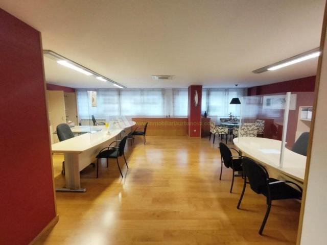 Oficina en alquiler en Logroño, Centro photo 0