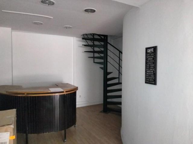 Local comercial en alquiler en Valladolid, Centro photo 0