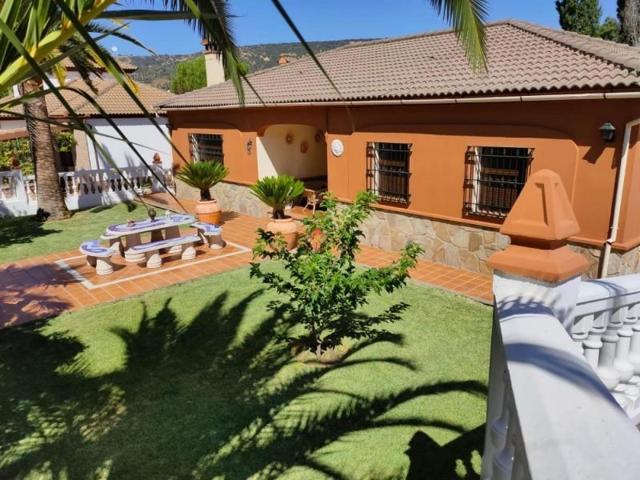 Casa con terreno en alquiler en Ronda, Llano De La Cruz photo 0
