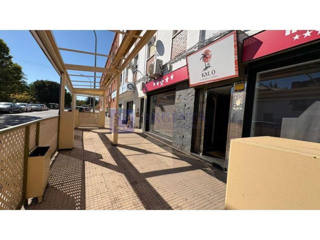 Local comercial en alquiler en Cáceres photo 0