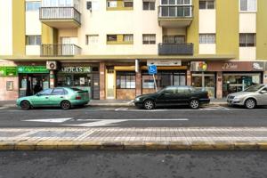 Local comercial en alquiler en Las Palmas de Gran Canaria, Arenales photo 0