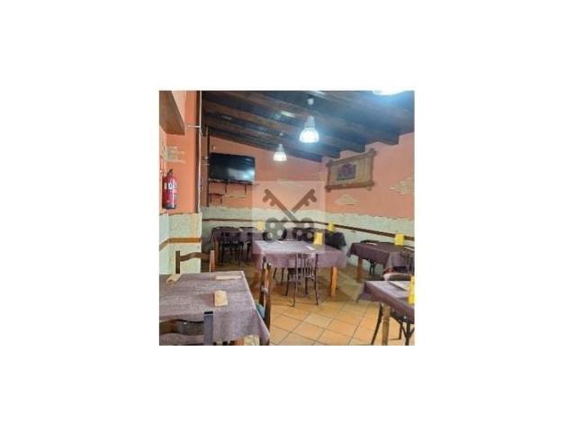 Local comercial en alquiler en Vigo, Coia photo 0