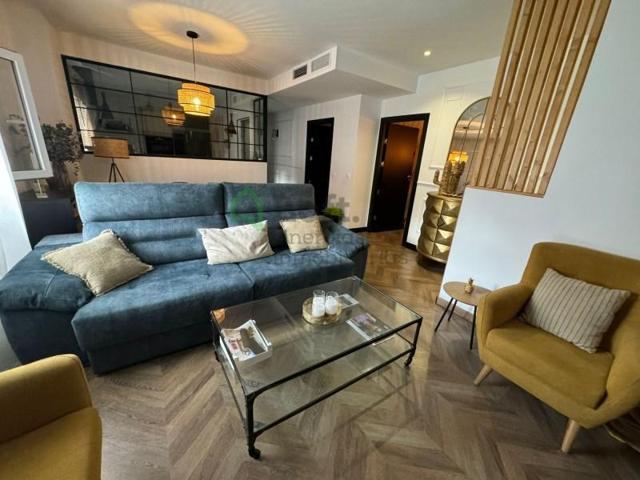 Piso en alquiler en Badajoz photo 0