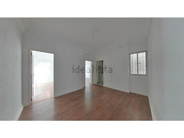 Piso en alquiler en Valencia photo 0