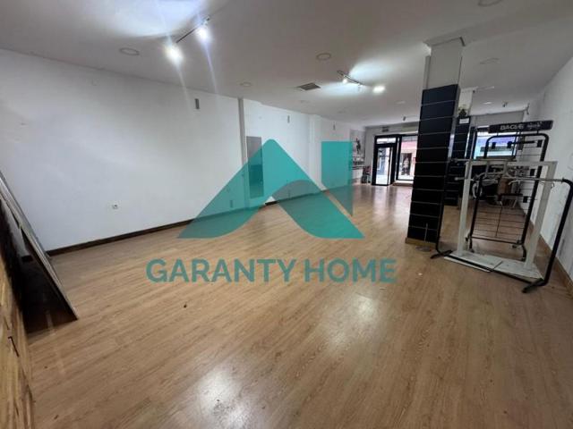 Local comercial en alquiler en Cáceres, CANOVAS photo 0